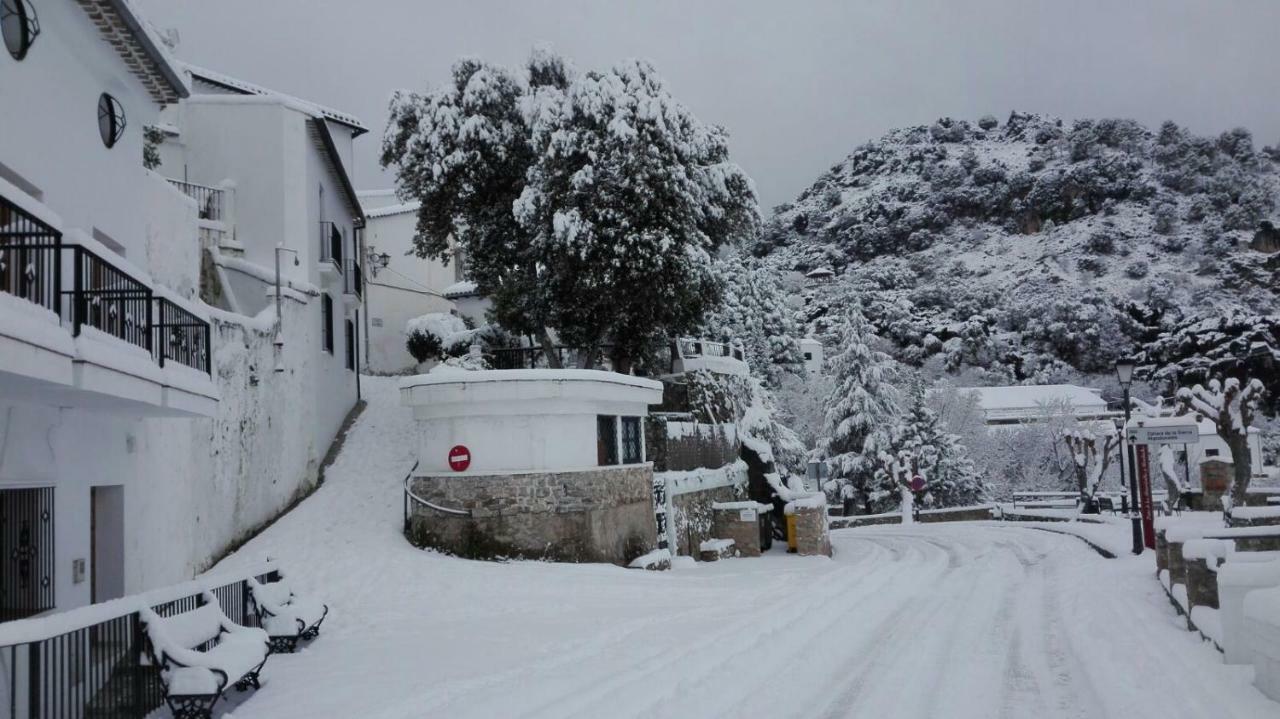 Gasthaus Don Claudio Grazalema Exterior foto